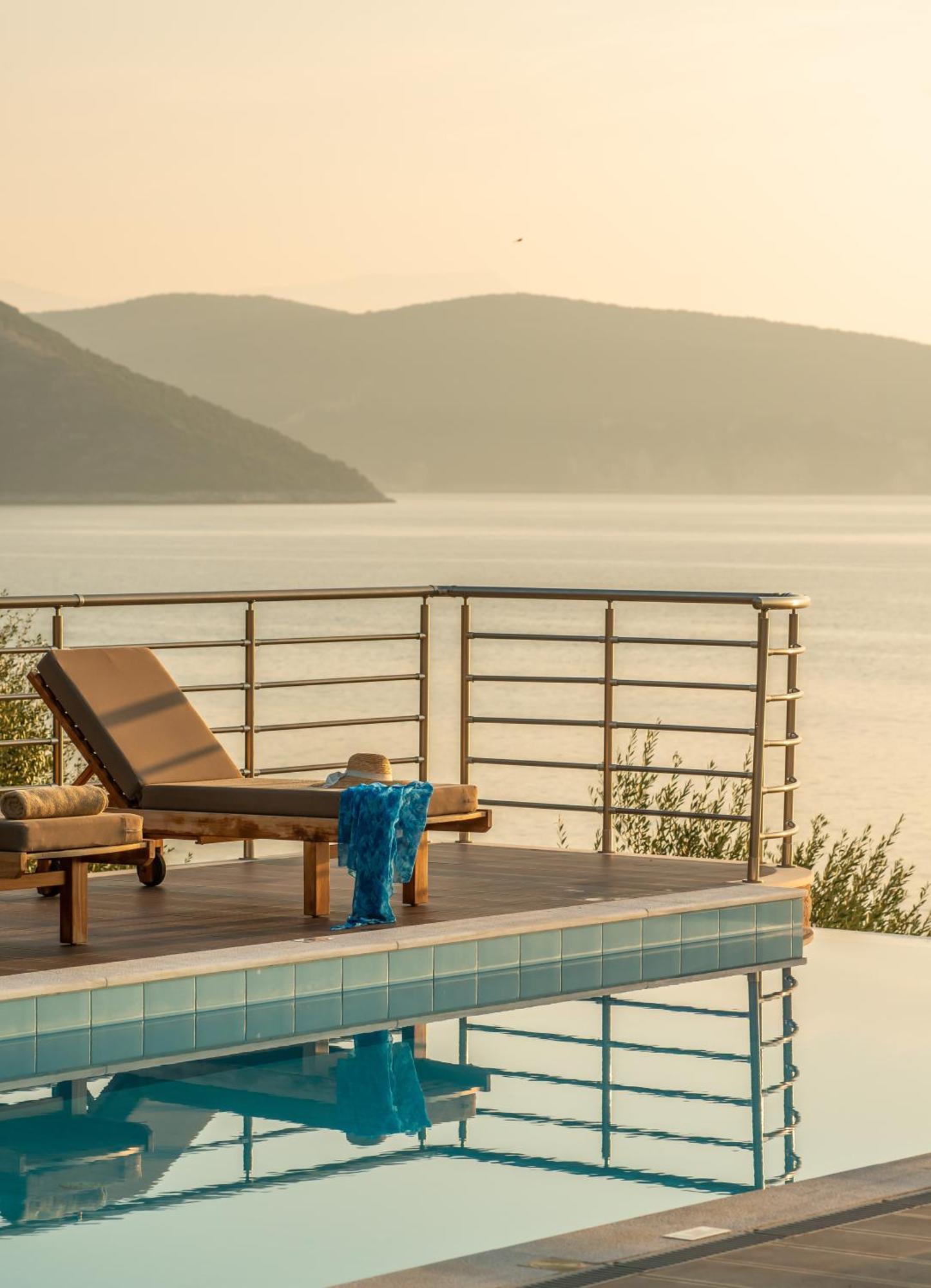 Iris Villas Lefkada - Marine Villa With Private Sea Access Syvota Exterior foto